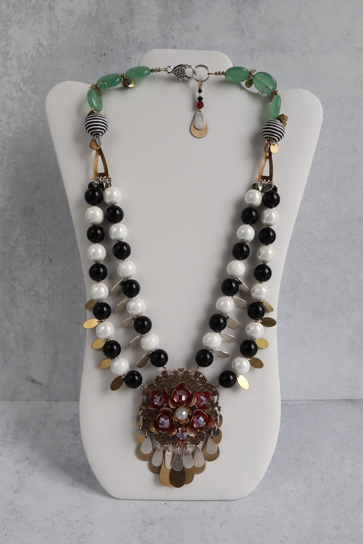 The Claudette Necklace