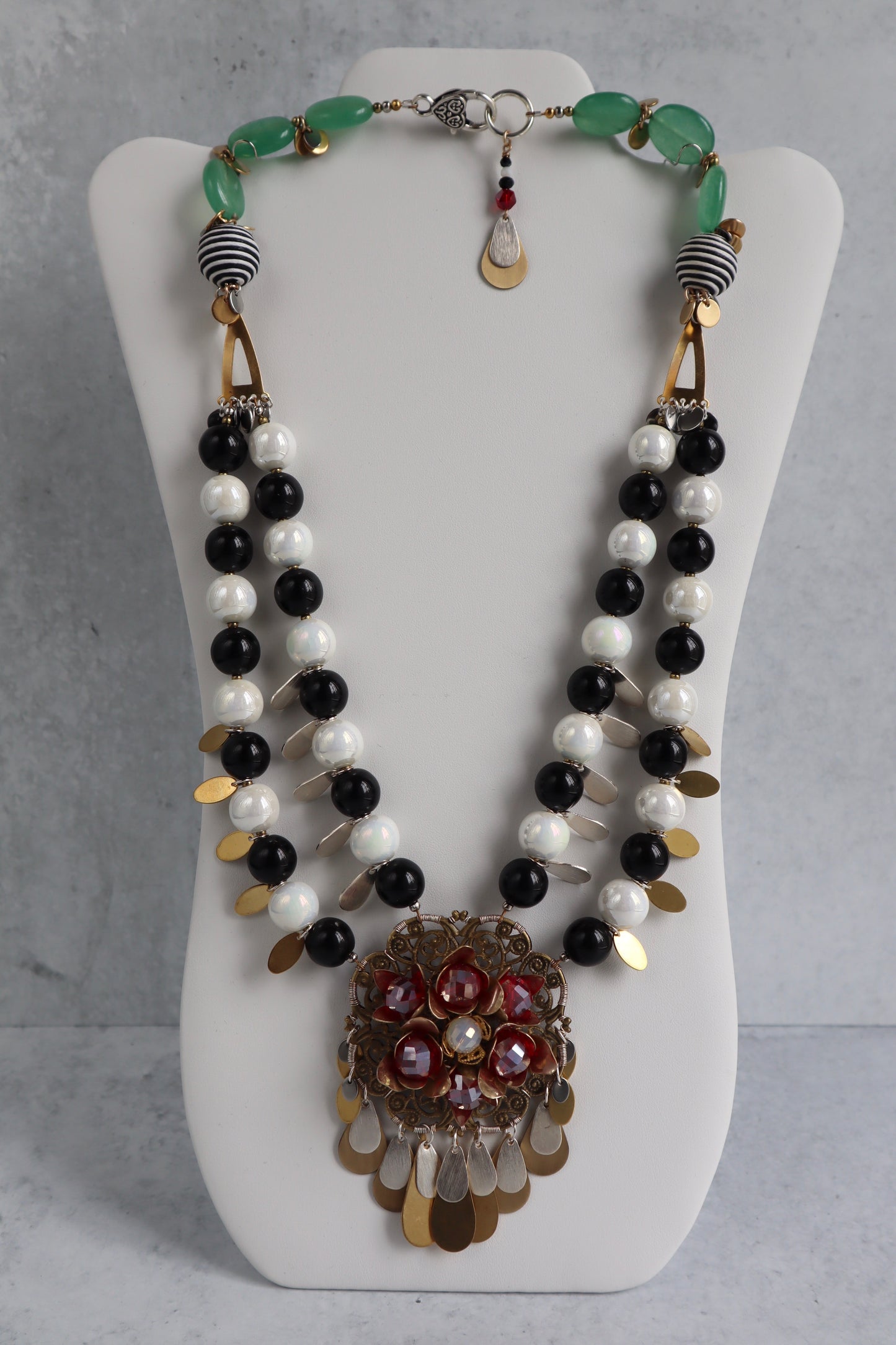 The Claudette Necklace