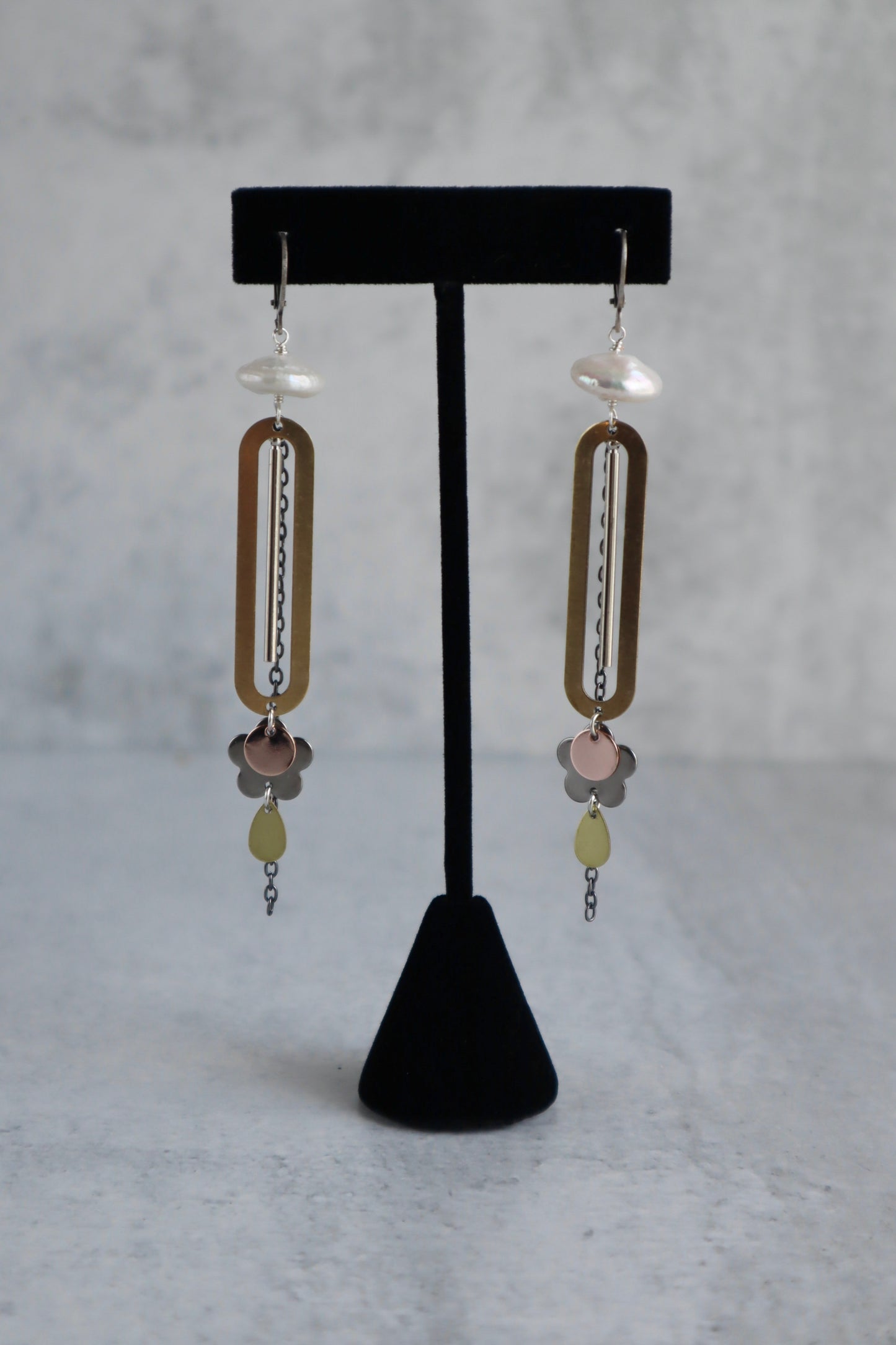 The Pearl Earrings