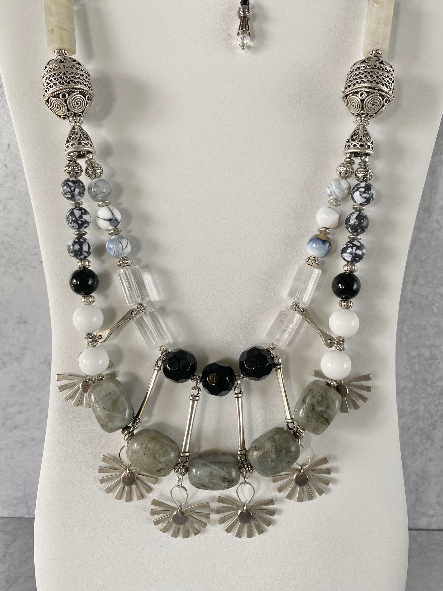 The Nigella Necklace