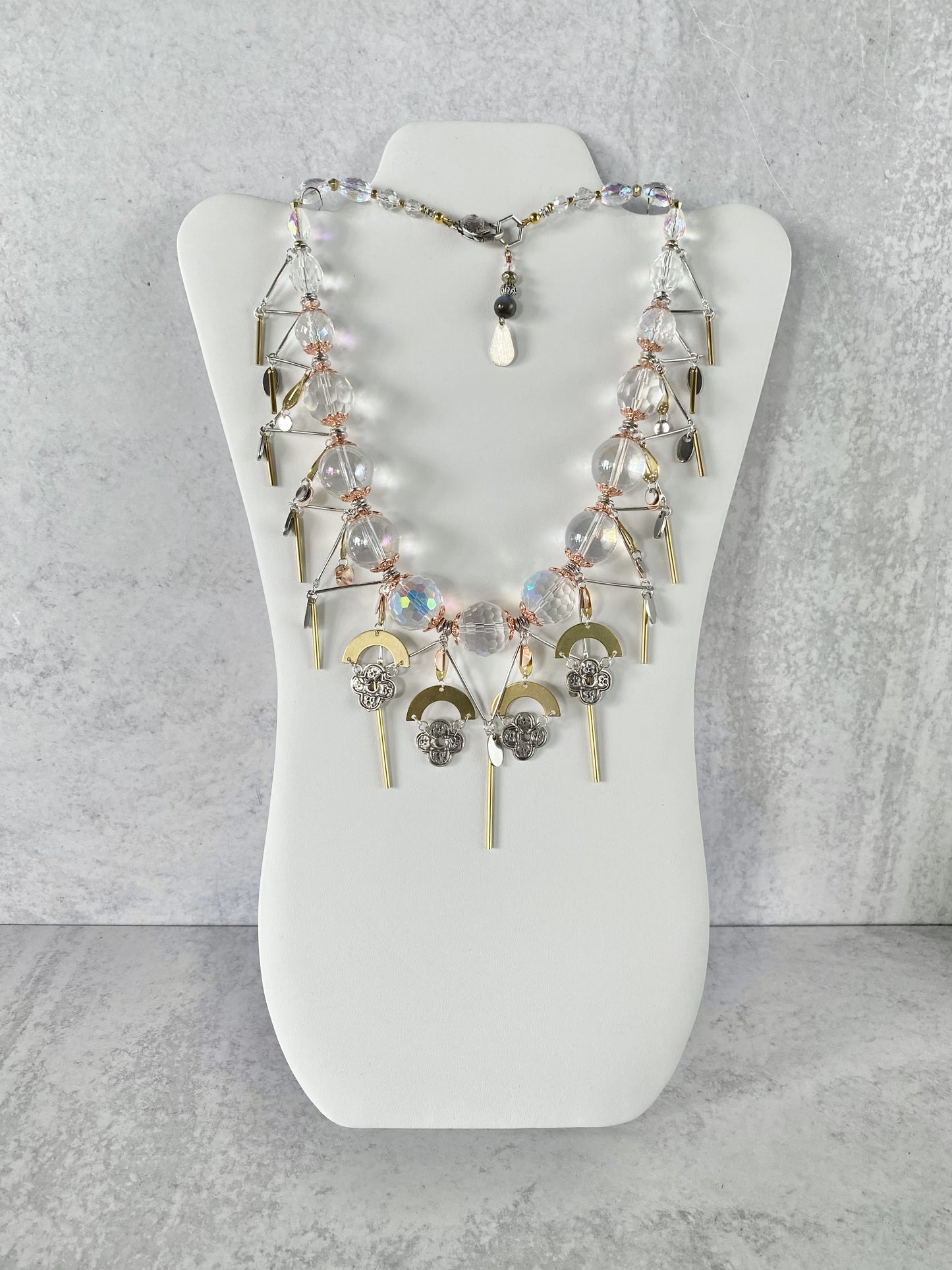 The Hana Necklace