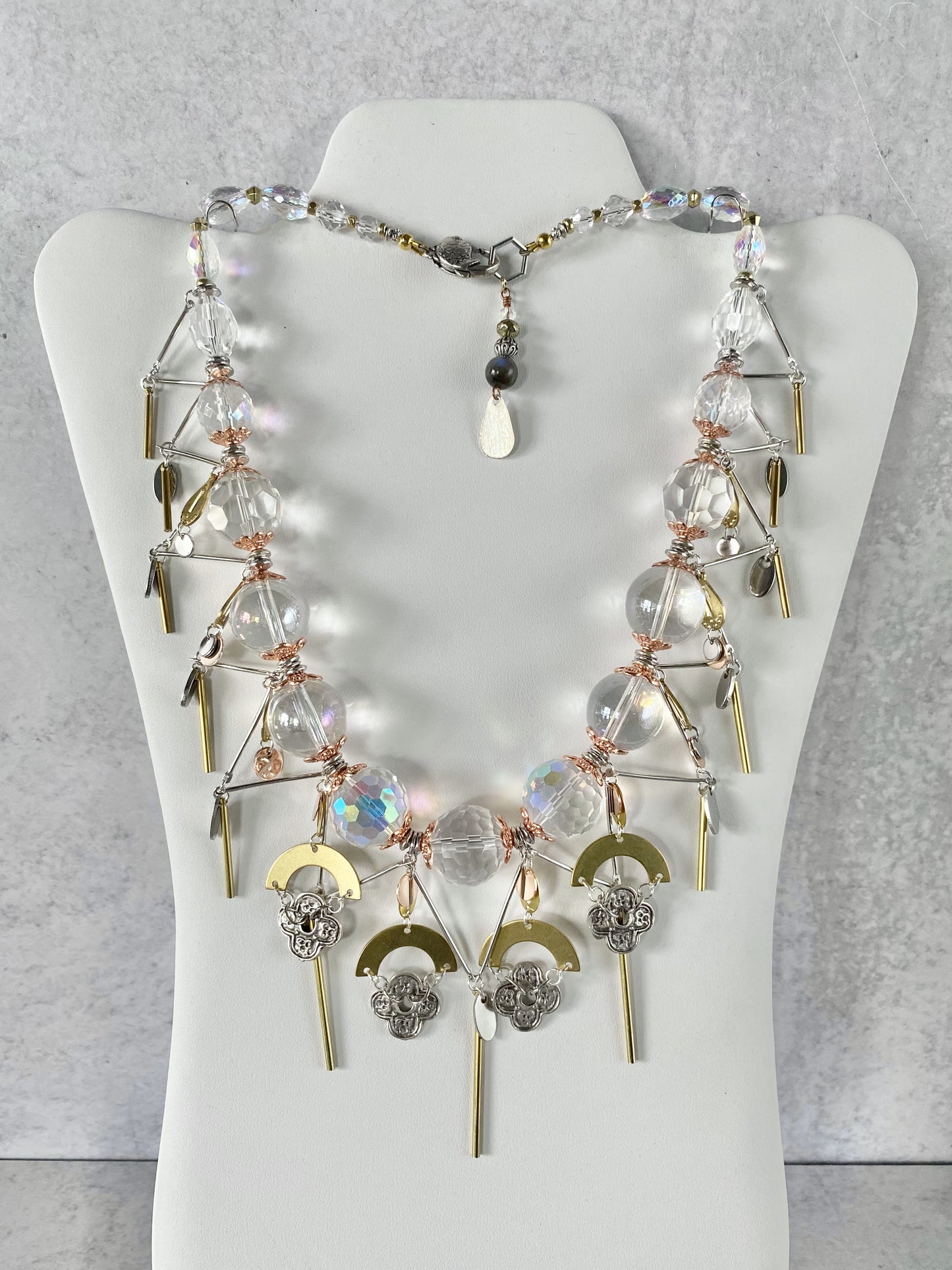 The Hana Necklace