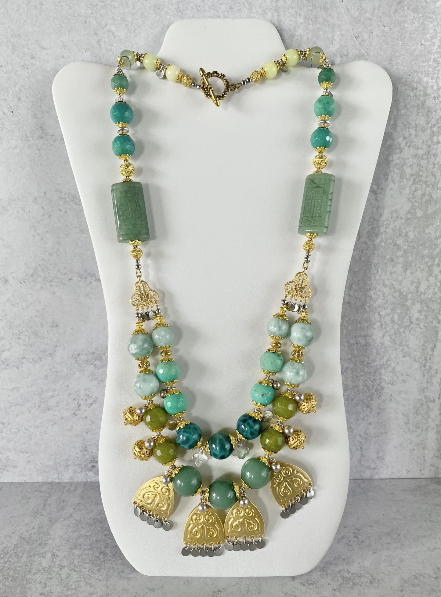 The Pari Necklace