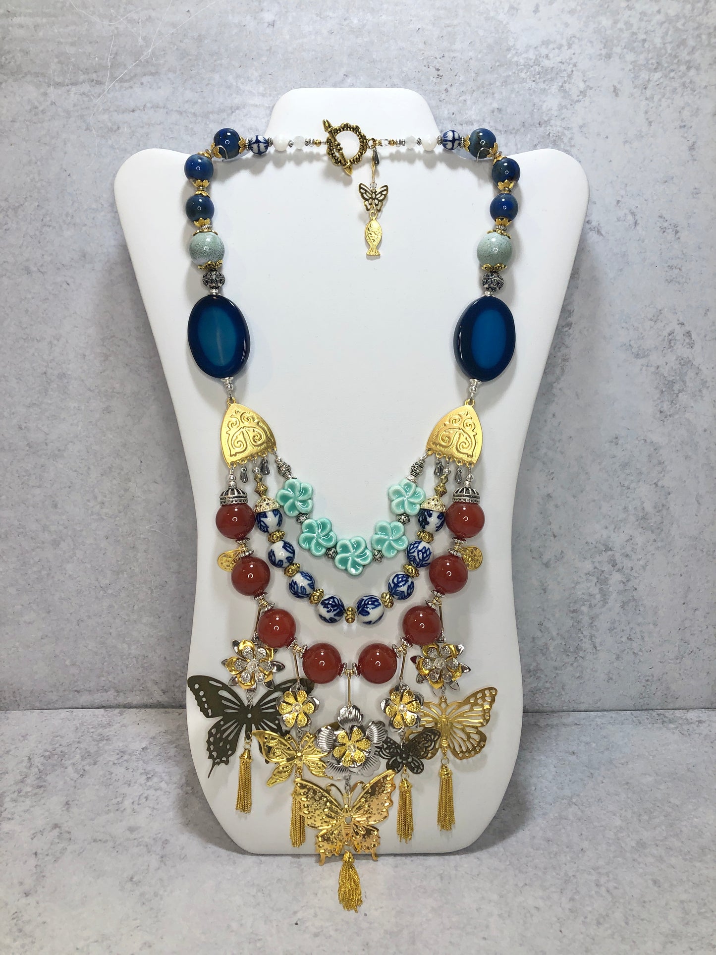 The Hallie Necklace