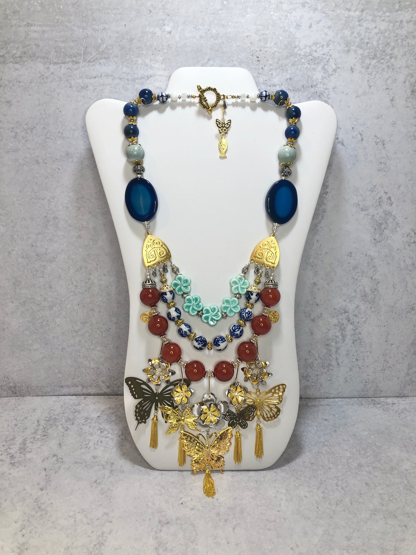 The Hallie Necklace