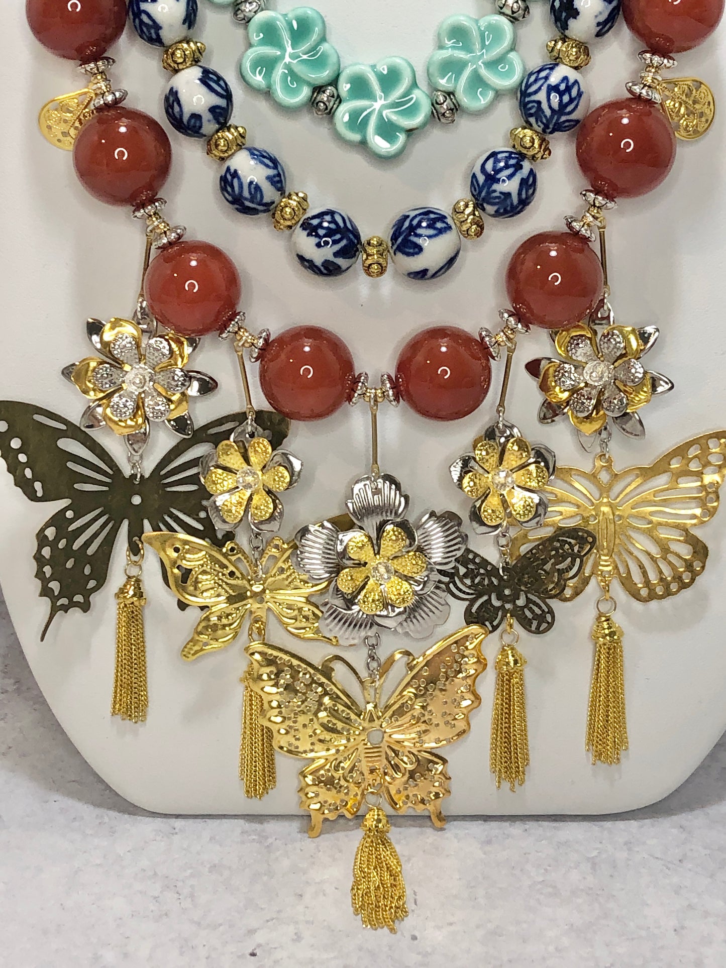 The Hallie Necklace