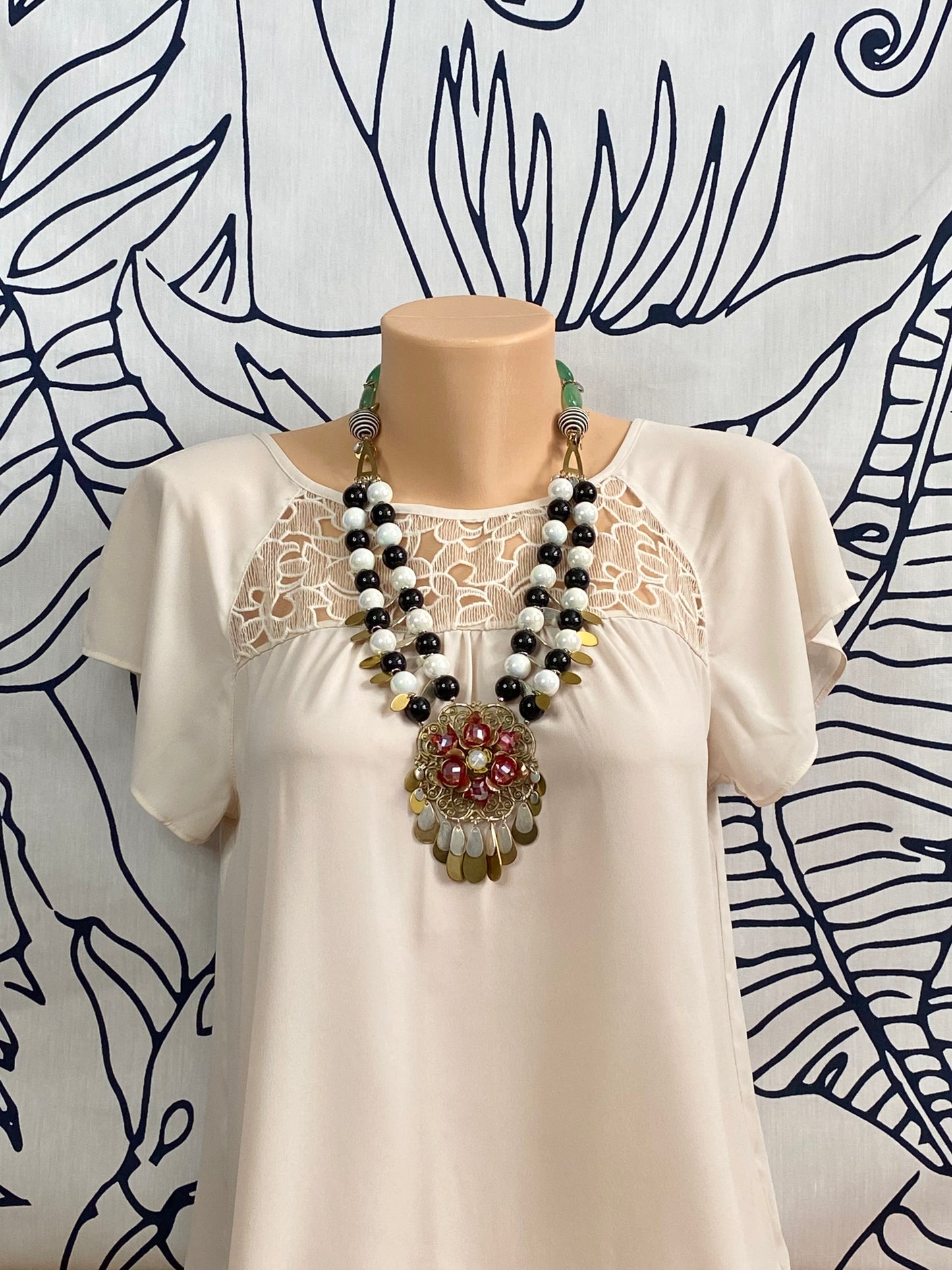 The Claudette Necklace