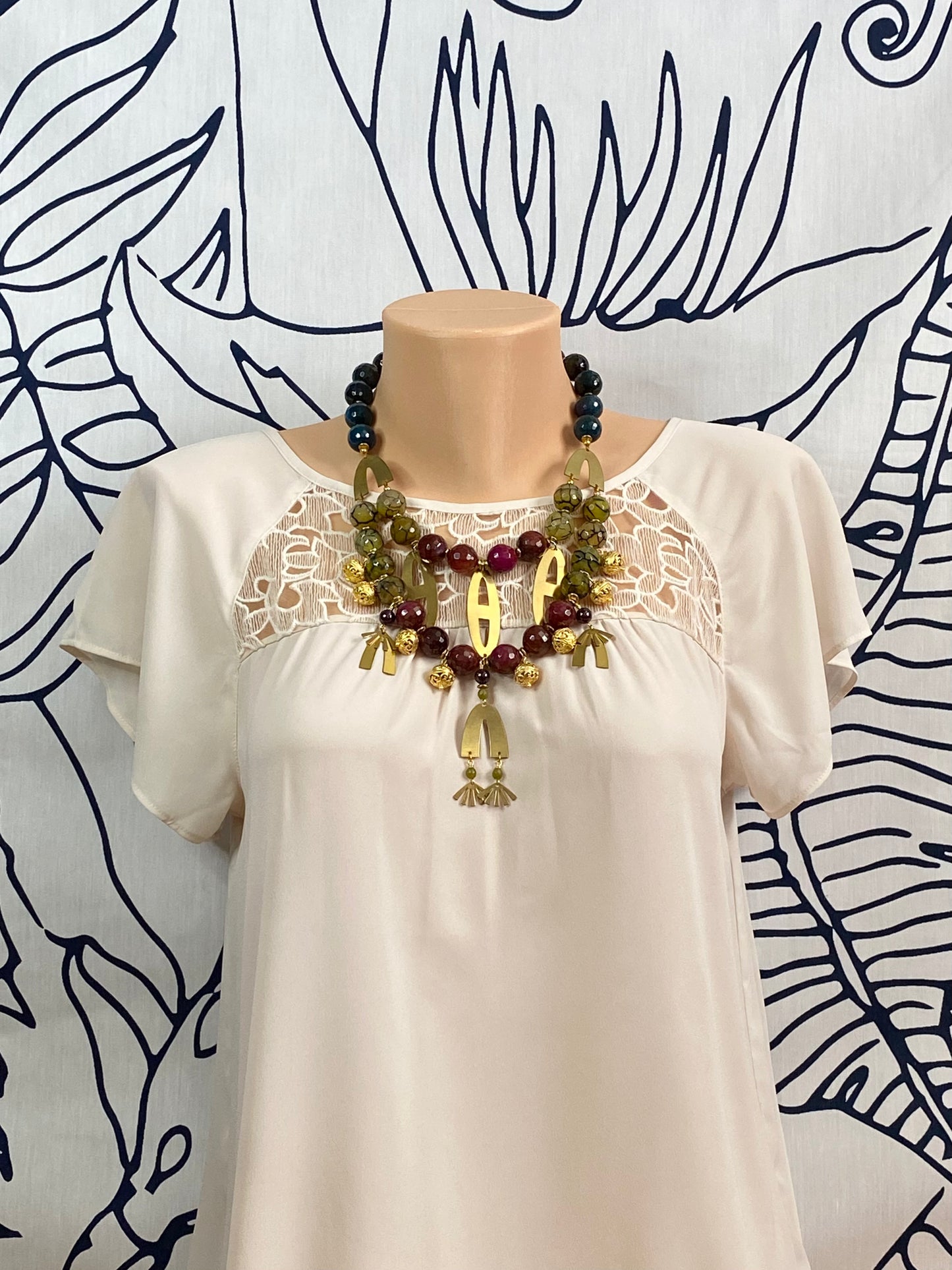 The Mei Necklace