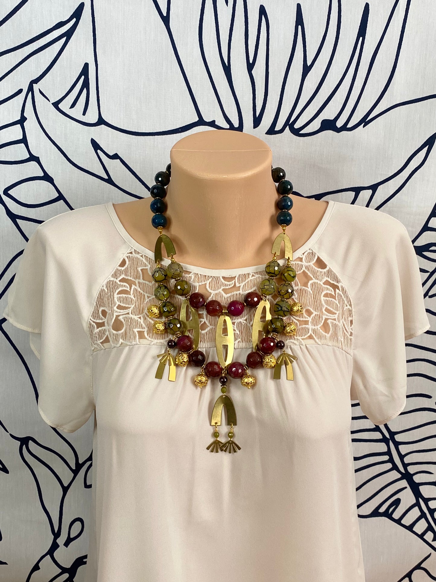 The Mei Necklace