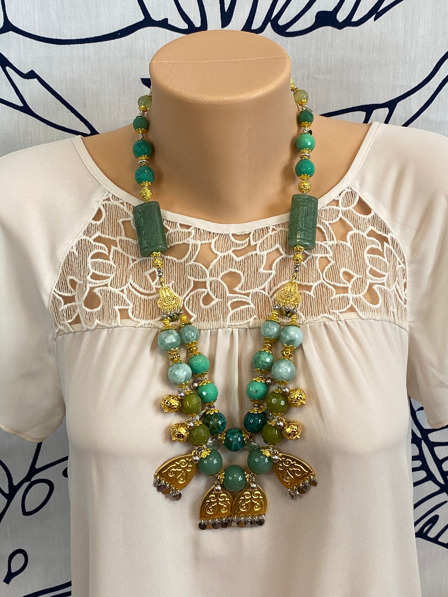 The Pari Necklace