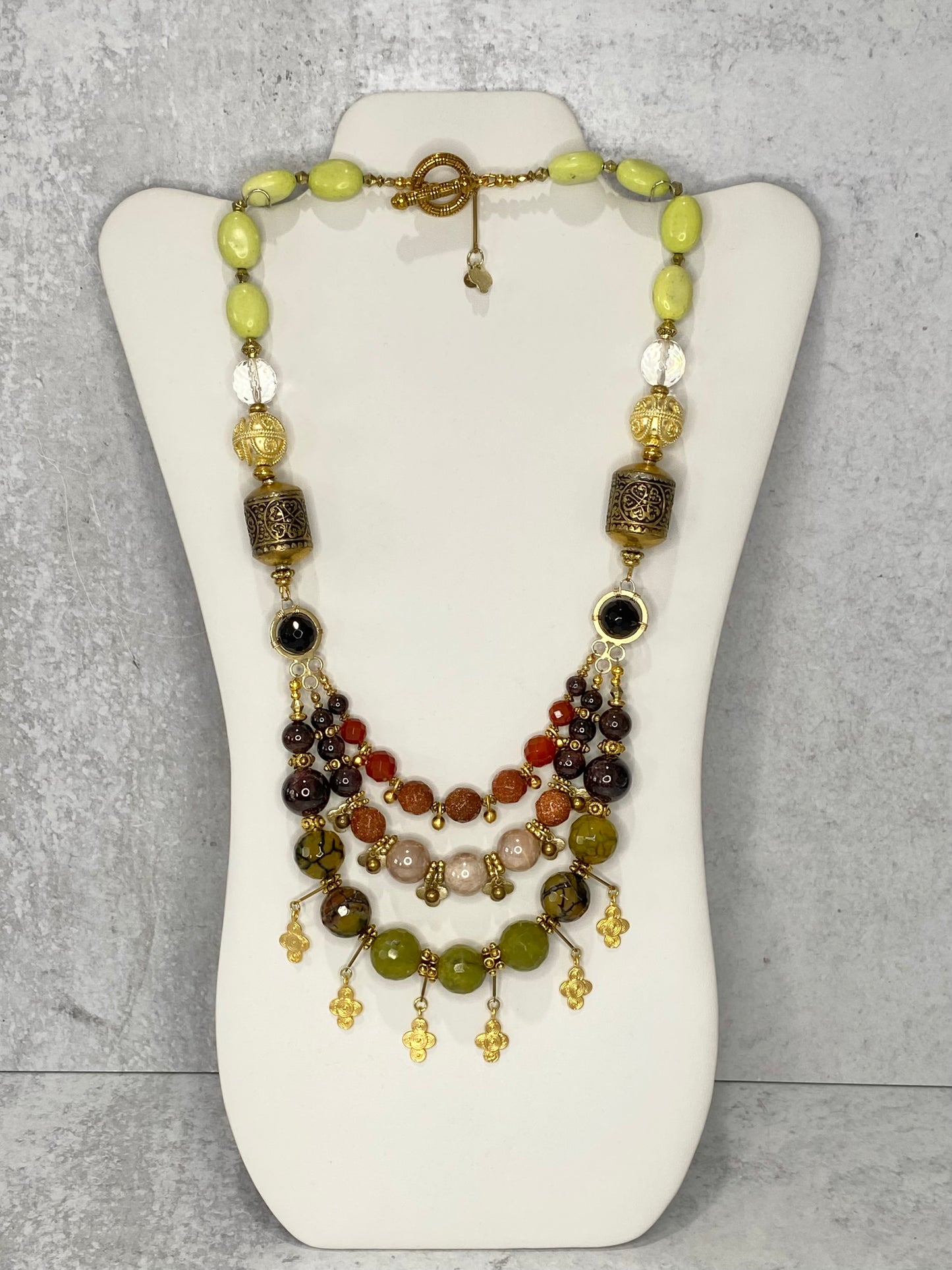 The Li Necklace