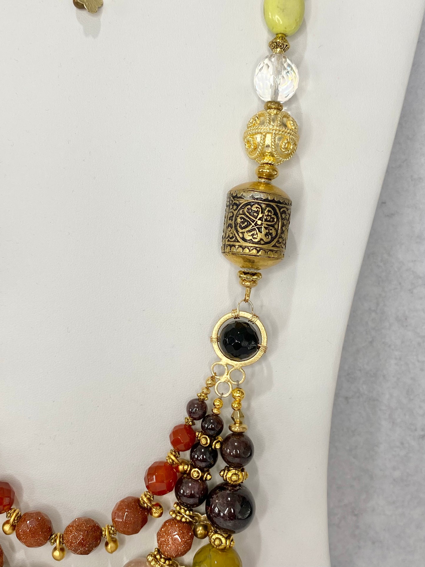 The Li Necklace