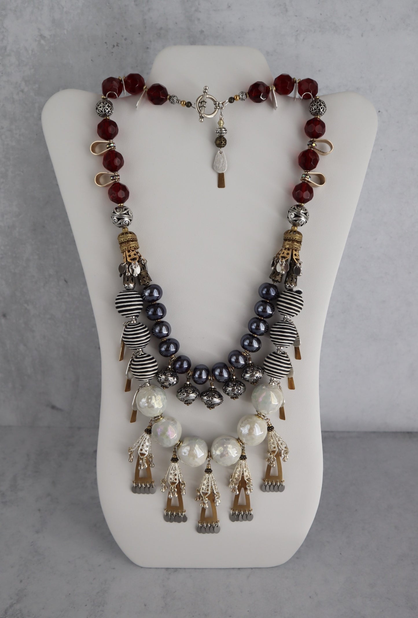 The Ariadne Necklace