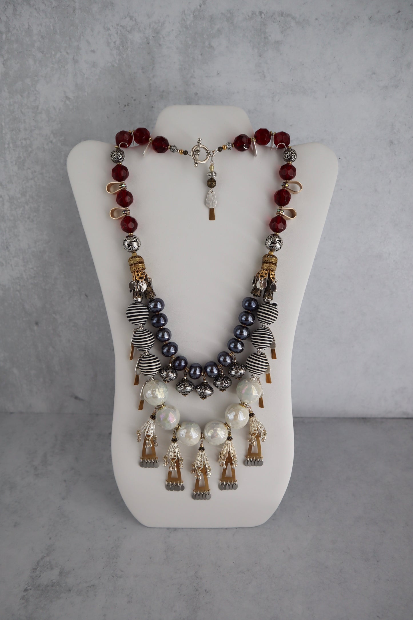 The Ariadne Necklace