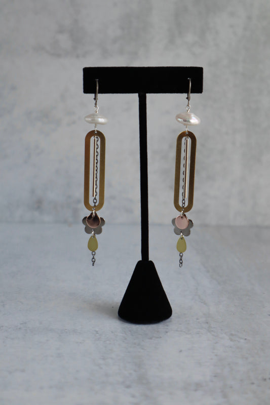 The Pearl Earrings