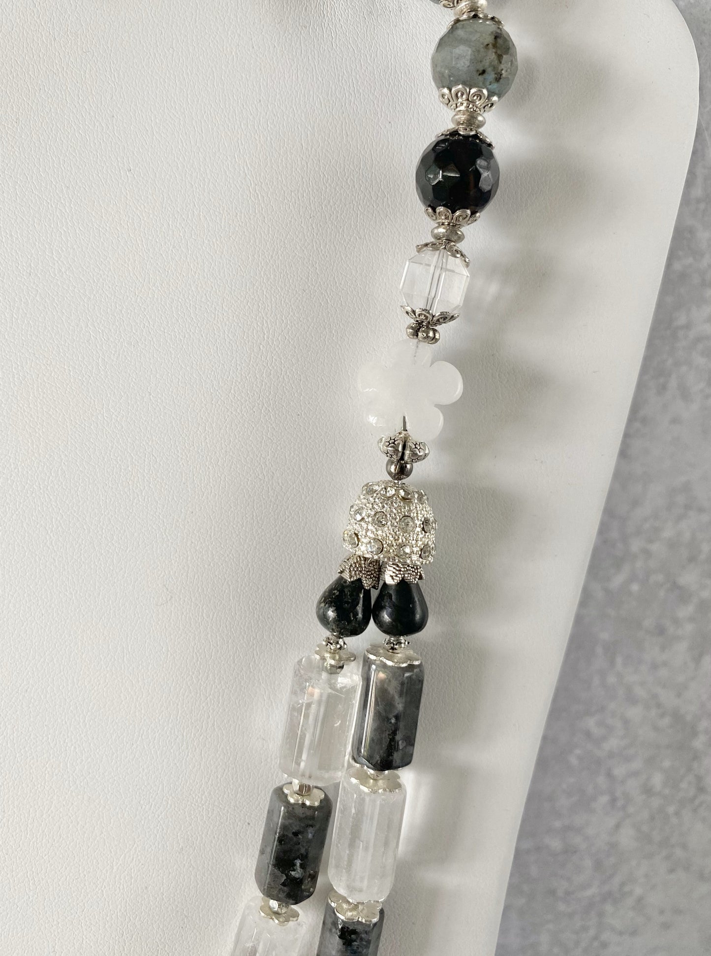 The Betty Necklace