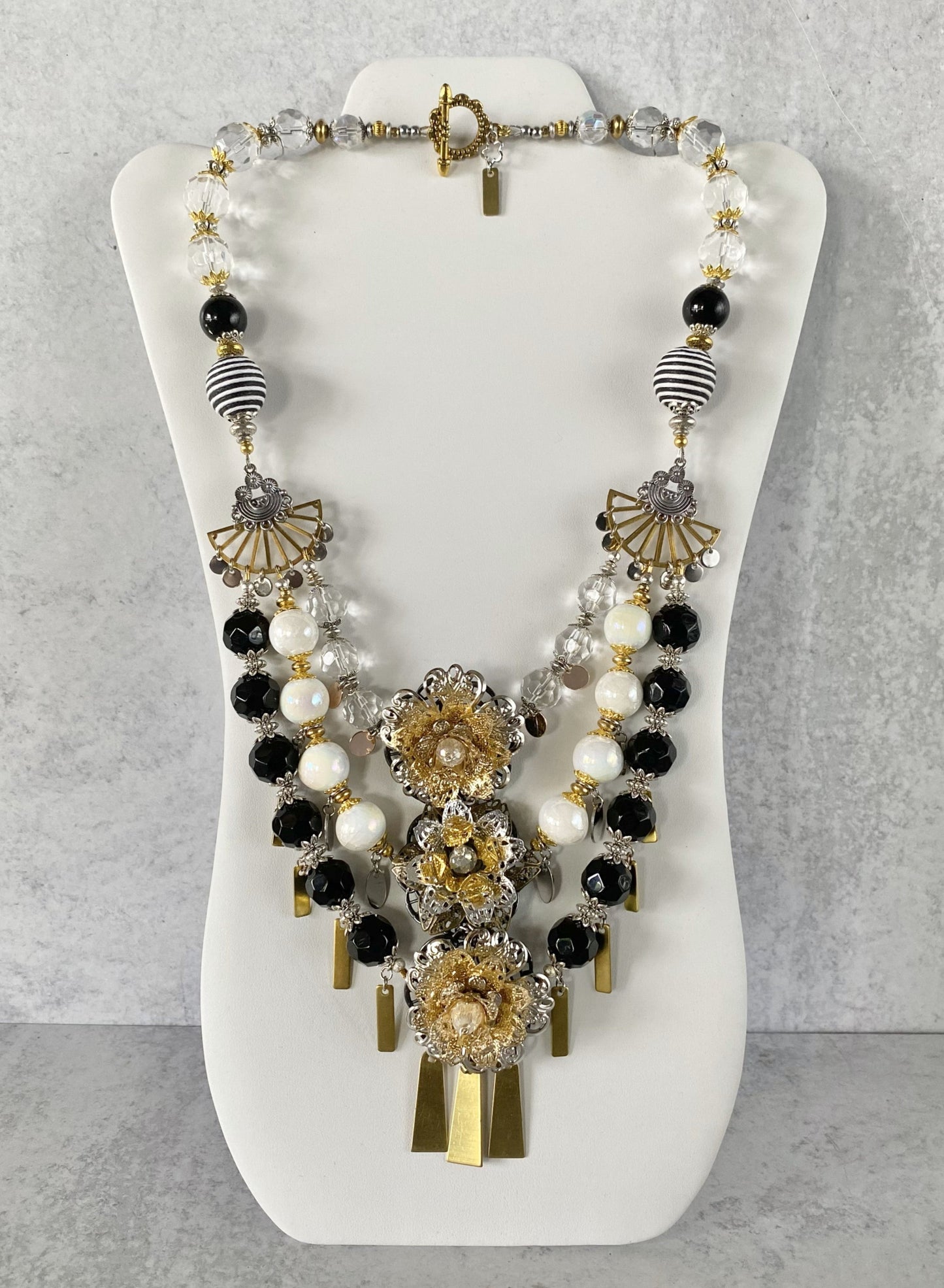 The Moira Necklace
