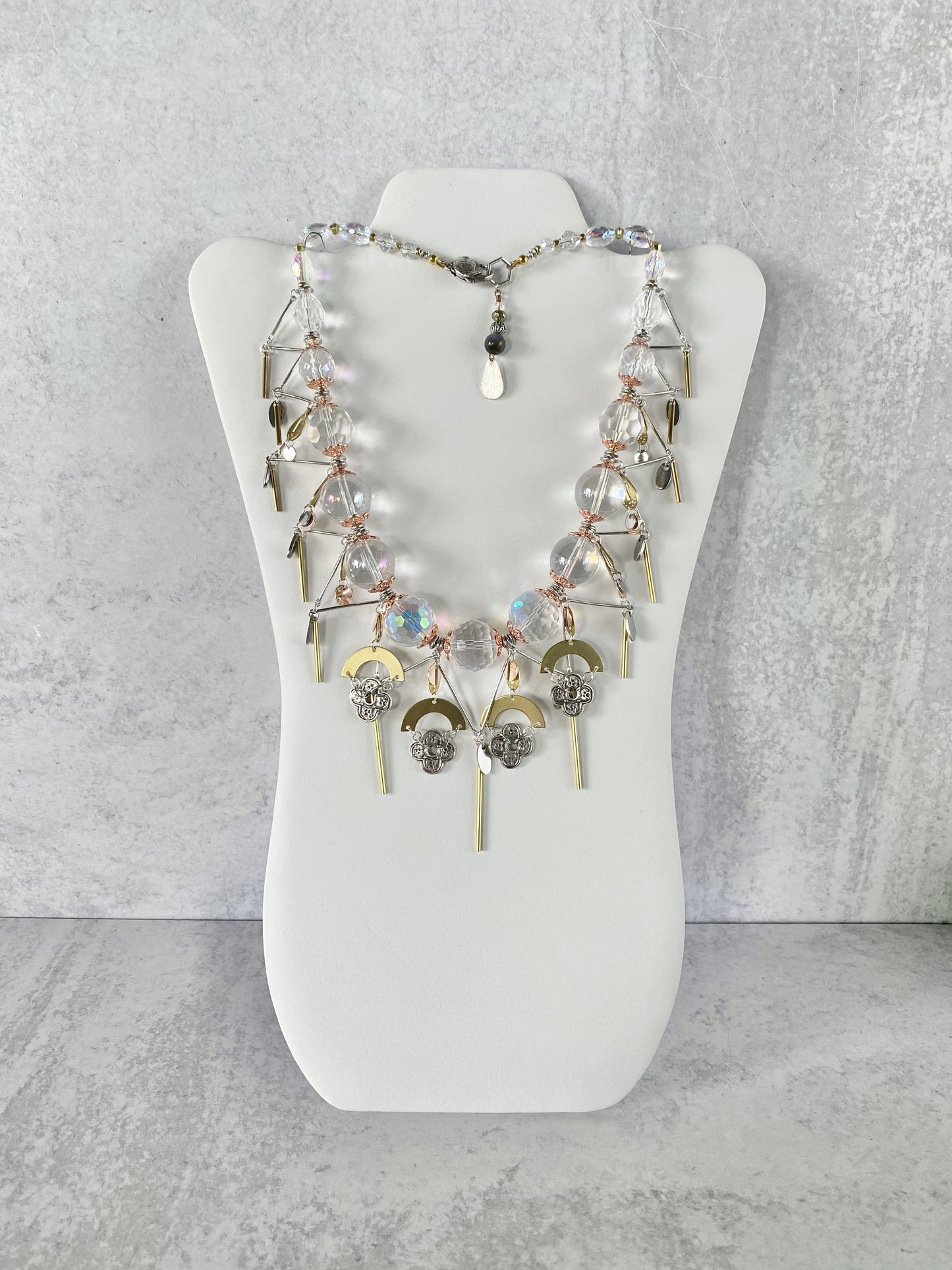 The Hana Necklace