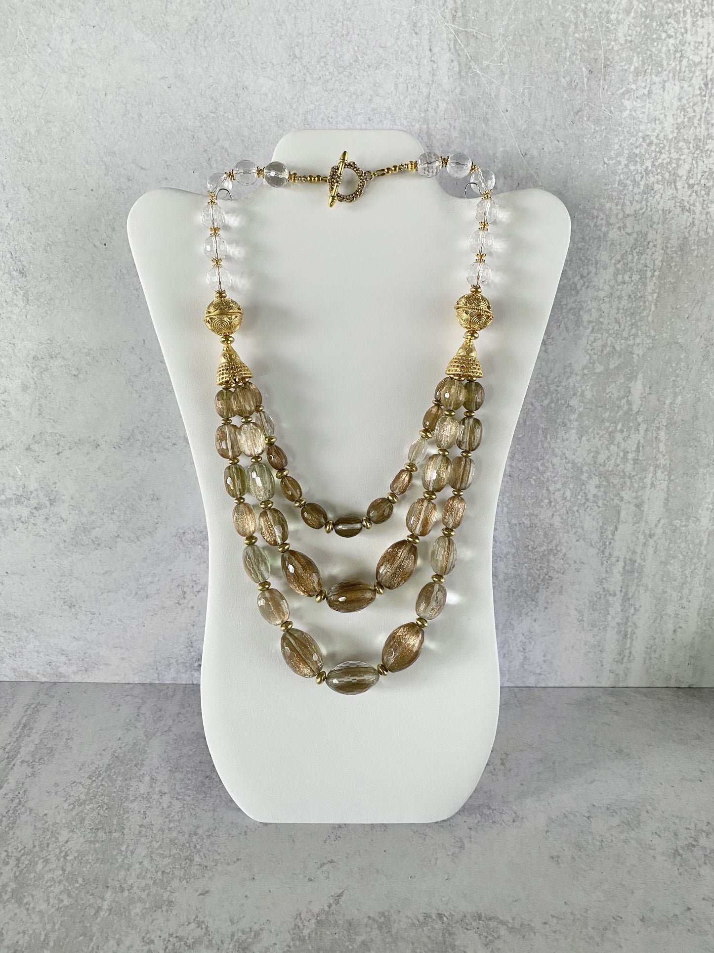 The Aurelia Necklace